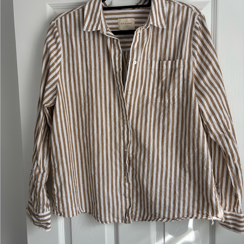 Sézane Max Shirt in White and Tan Stripe